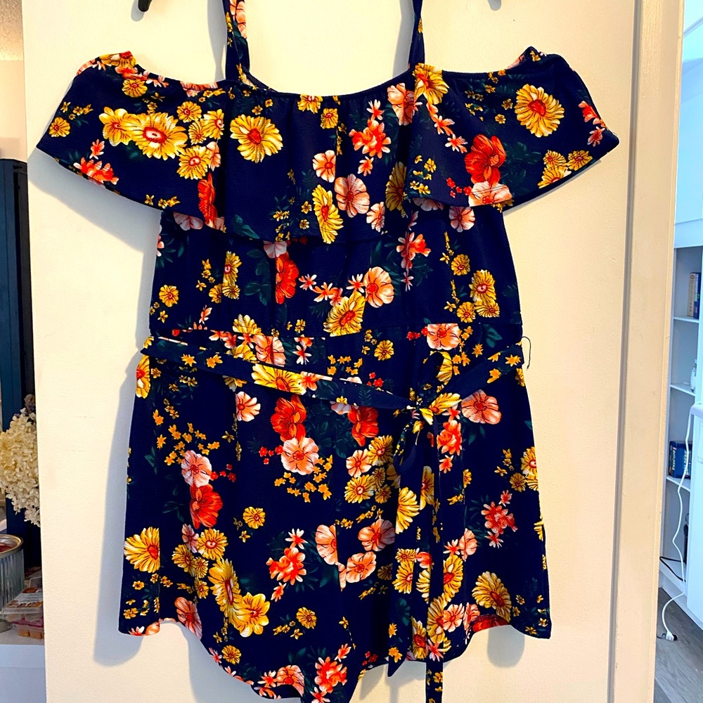 SHEIN curve Floral Romper / Playsuit